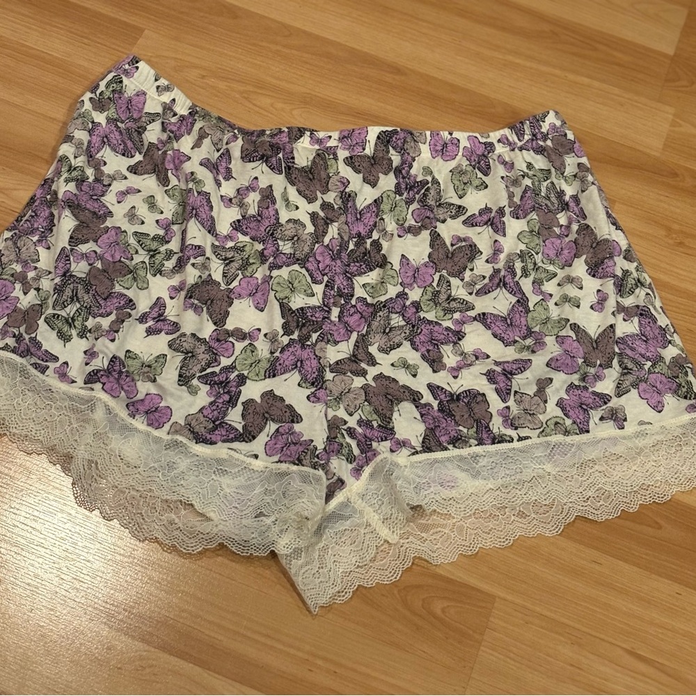 Ambrielle Purple Butterfly‎ Sleepwear Set - Picture 4 of 5